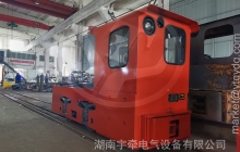 為什么要給蓄電池湘潭電機車加水？