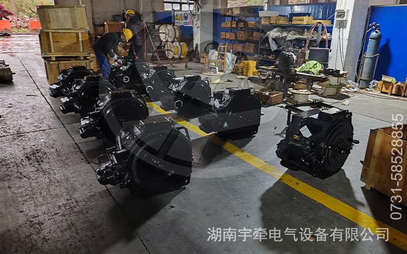 一批ZQ-21礦用直流牽引電機(jī)順利裝車(chē)發(fā)往國(guó)外